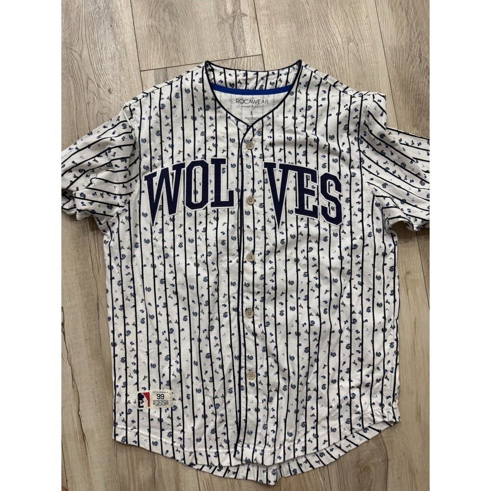 Rocawear  Baseball Jersey Size Large